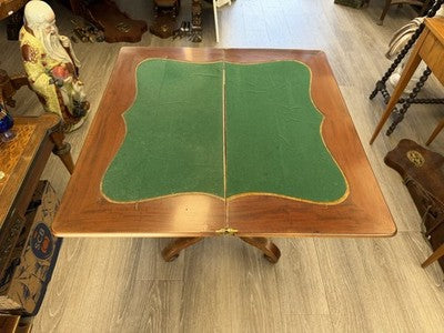 Antiker Spieltisch Mahagoni, Holland um 1840