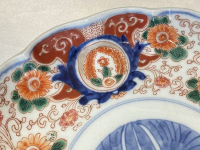 Imari-Teller mit Blütenmedaillon, Japan um 1900, 21,3 cm