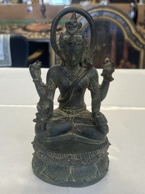 Shiva in meditativer Pose – Bronzeskulptur, wohl um 1940