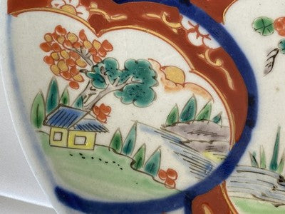 Imari-Teller Japan mit Landschaft, um 1900, 24,5 cm