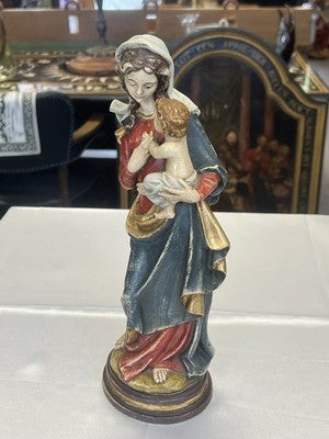 Madonna mit Kind – Holzfigur, polychrom gefasst