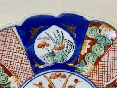 Imari-Teller mit Muschelrand, Japan um 1900, 22 cm