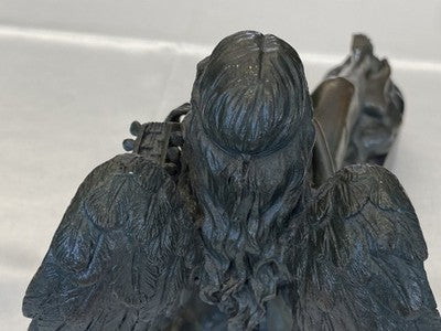 Bronze-Engel mit Laute auf Marmorsockel, 16,5 cm