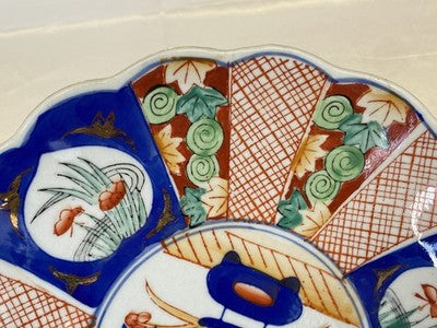 Imari-Teller mit Muschelrand, Japan um 1900, 22 cm