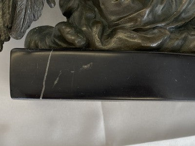Bronze-Engel mit Laute auf Marmorsockel, 16,5 cm
