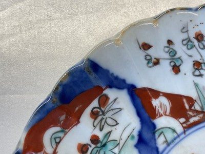 Imari-Teller mit Chrysantheme, Japan um 1900, 21,5 cm