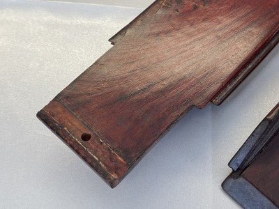 6 Paar Holz-Essstäbchen in geschnitzter Schatulle