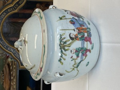 Chinesischer Famille-Rose-Suppentopf mit Deckel – 19. Jahrhundert