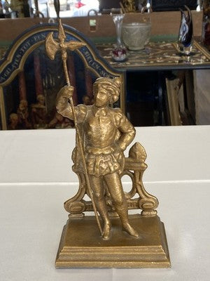 Landsknecht-Figur mit Hellebarde, goldfarben, 26 cm