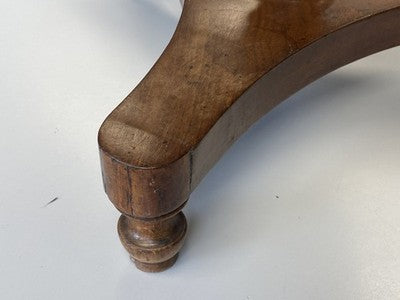 Teestövchen Dreifuß Detail