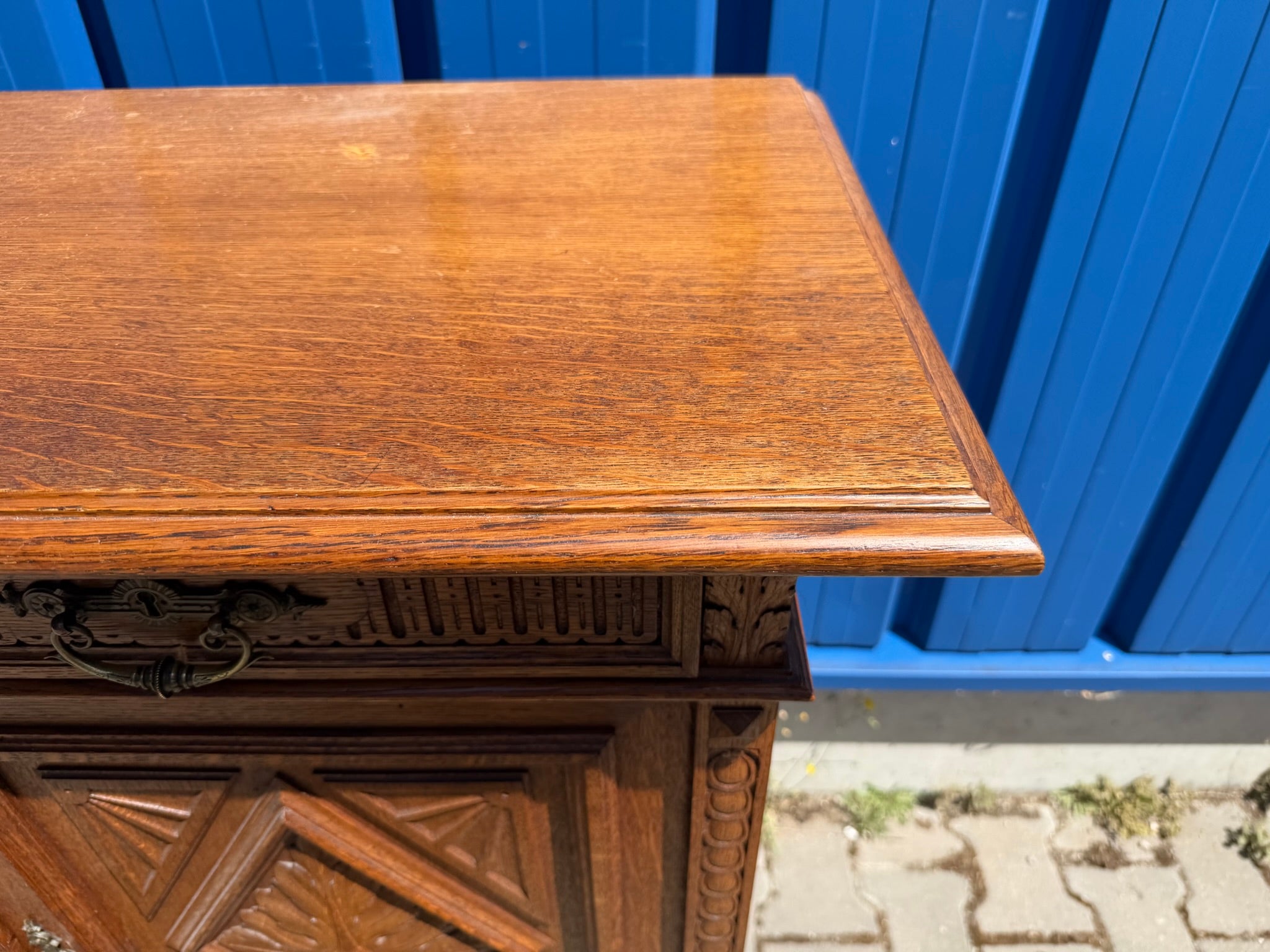 Gründerzeit Vertiko Halbschrank Eiche, antik geschnitzt, Beistellschrank / Nachtkommode, B/H 62/105 cm