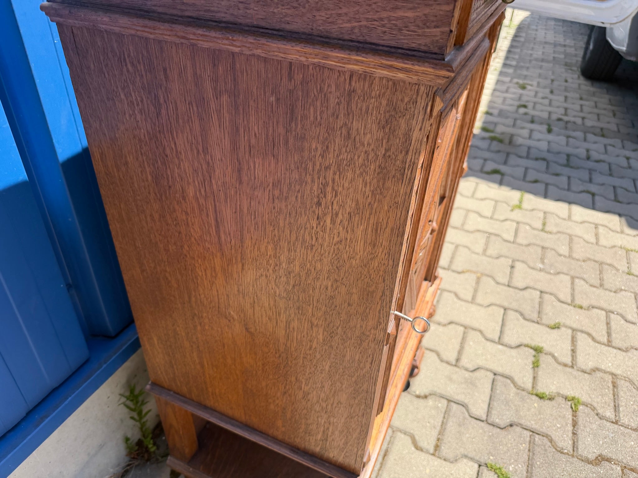 Gründerzeit Vertiko Halbschrank Eiche, antik geschnitzt, Beistellschrank / Nachtkommode, B/H 62/105 cm