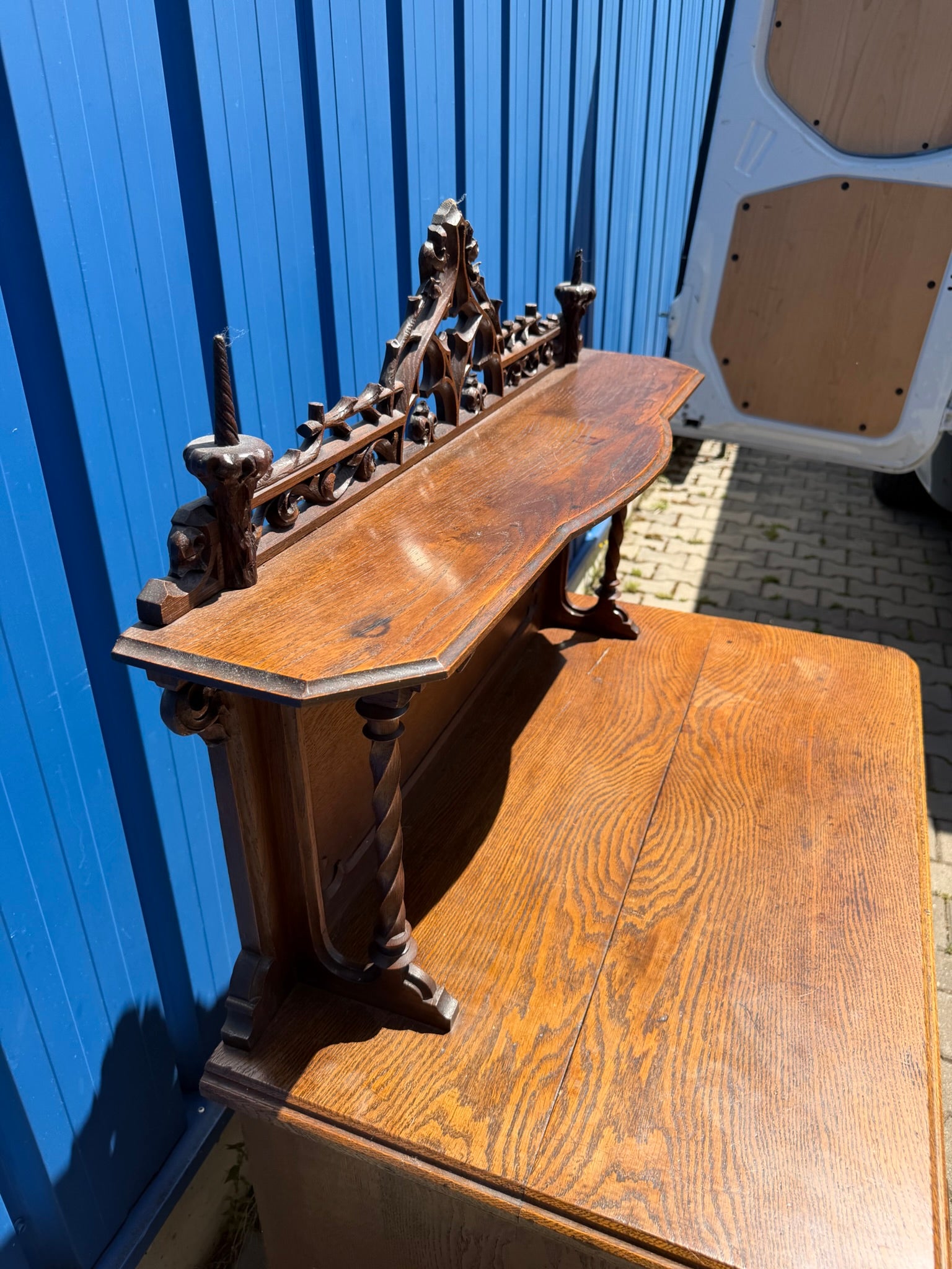 Historismus Anrichte Buffet Eiche mit Aufsatz, geschnitzt, um 1880 (Gründerzeit), B/H 94/147 cm