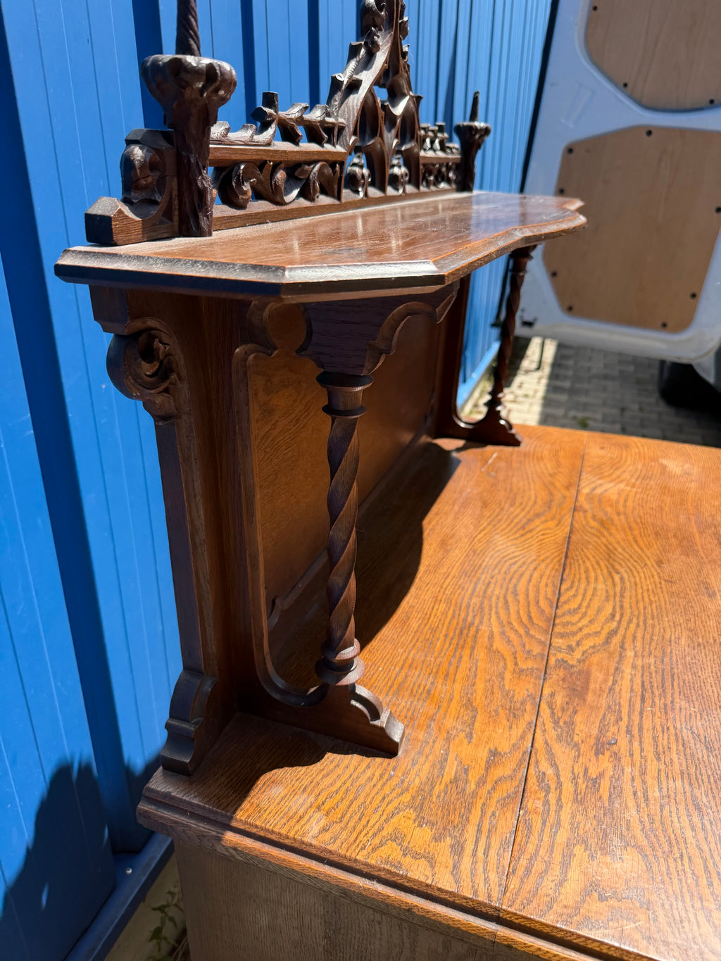 Historismus Anrichte Buffet Eiche mit Aufsatz, geschnitzt, um 1880 (Gründerzeit), B/H 94/147 cm