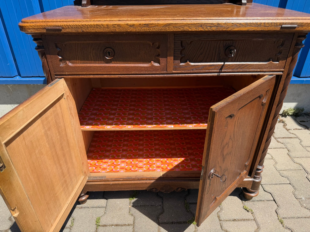 Historismus Anrichte Buffet Eiche mit Aufsatz, geschnitzt, um 1880 (Gründerzeit), B/H 94/147 cm