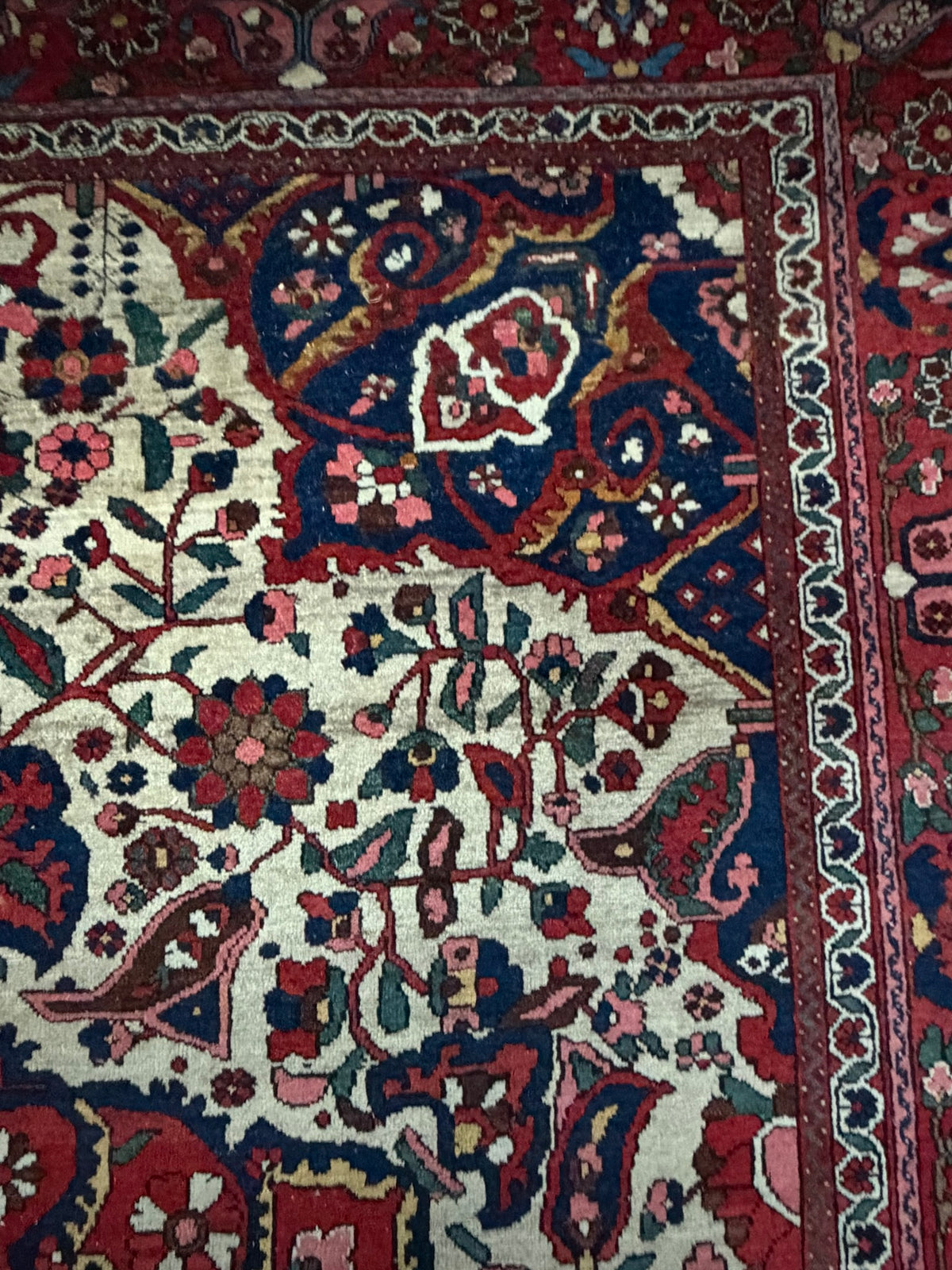 Teppich Wolle, cremefarbenes Medaillonfeld, Bachtiar-Muster, 210 x 314 cm