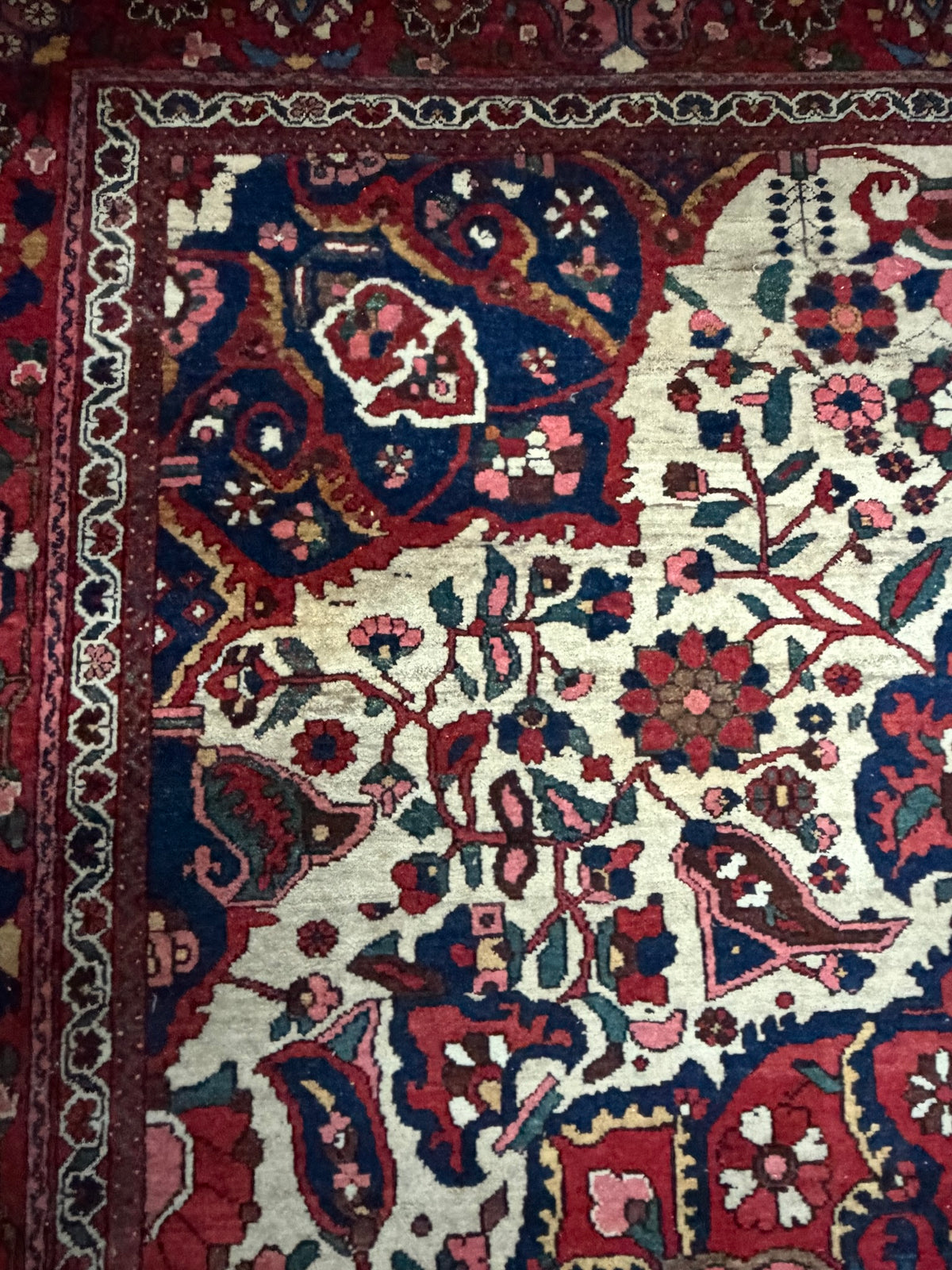 Teppich Wolle, cremefarbenes Medaillonfeld, Bachtiar-Muster, 210 x 314 cm