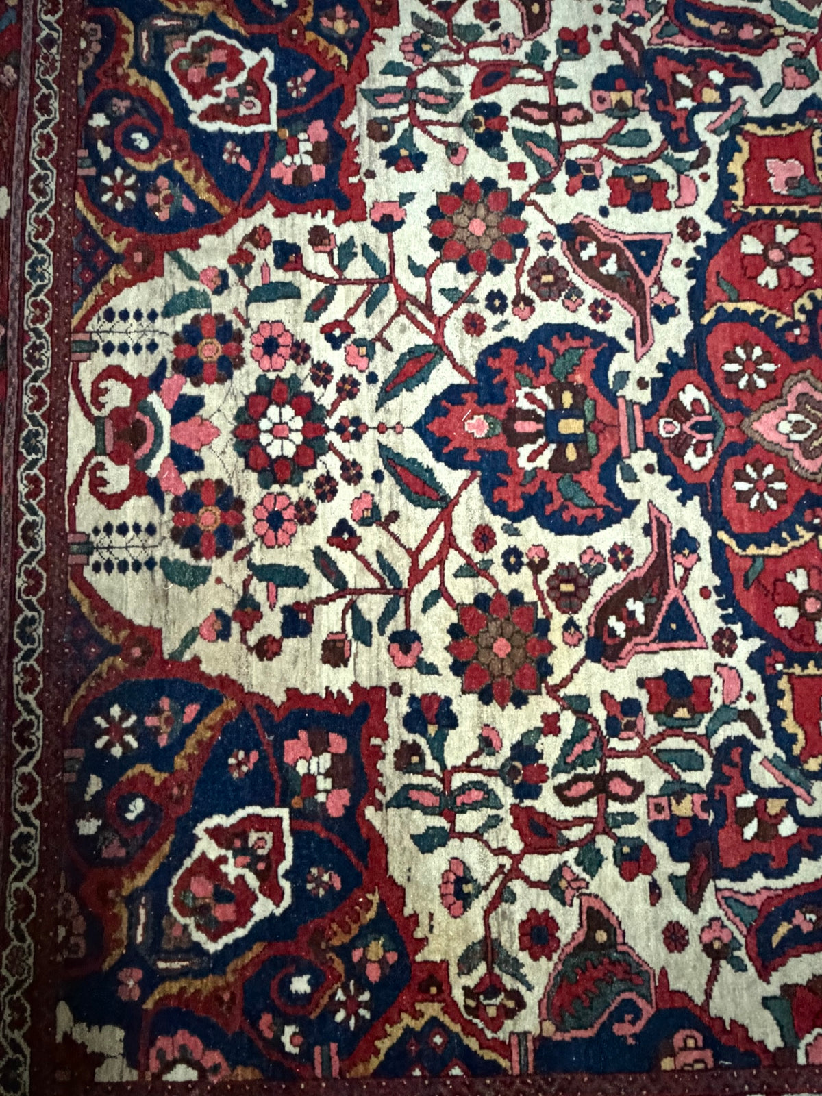 Teppich Wolle, cremefarbenes Medaillonfeld, Bachtiar-Muster, 210 x 314 cm