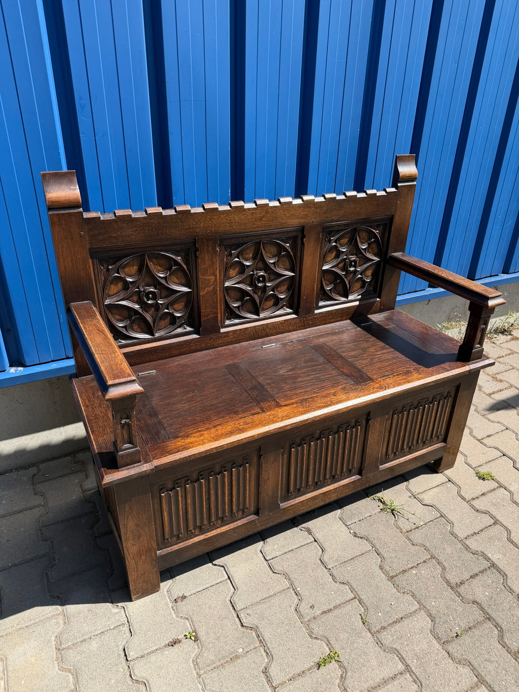 Sitzbank Eiche, neugotisch um 1900, Truhenbank mit Klappsitz