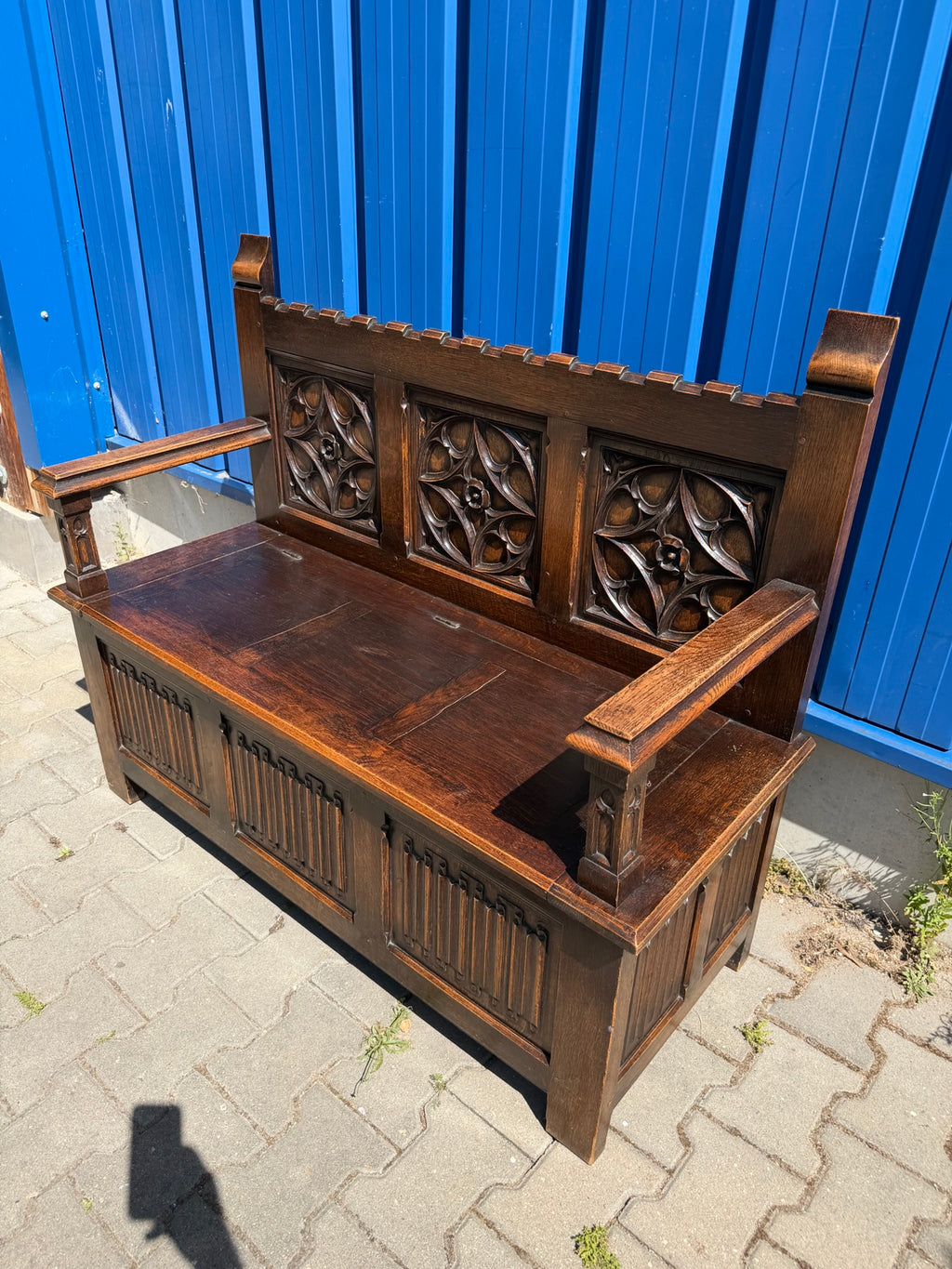 Sitzbank Eiche, neugotisch um 1900, Truhenbank mit Klappsitz