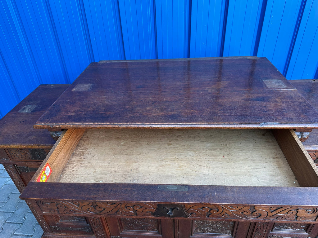 Buffetschrank Eiche Anrichte Historismus 19. Jahrhundert – geschnitztes Weinlaub, Neugotik &amp; Renaissance, zweiteiliges Aufsatzbuffet, deutsch