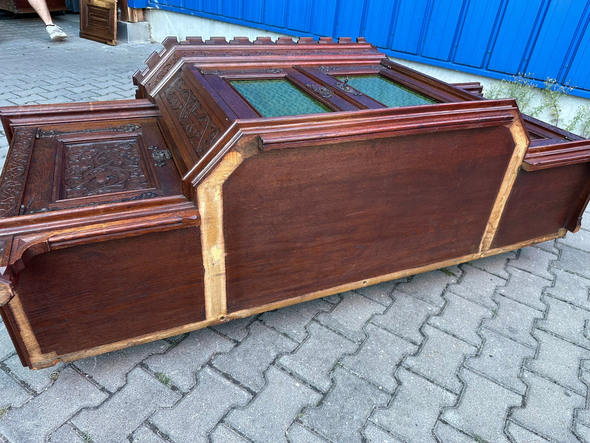 Buffetschrank Eiche Anrichte Historismus 19. Jahrhundert – geschnitztes Weinlaub, Neugotik &amp; Renaissance, zweiteiliges Aufsatzbuffet, deutsch