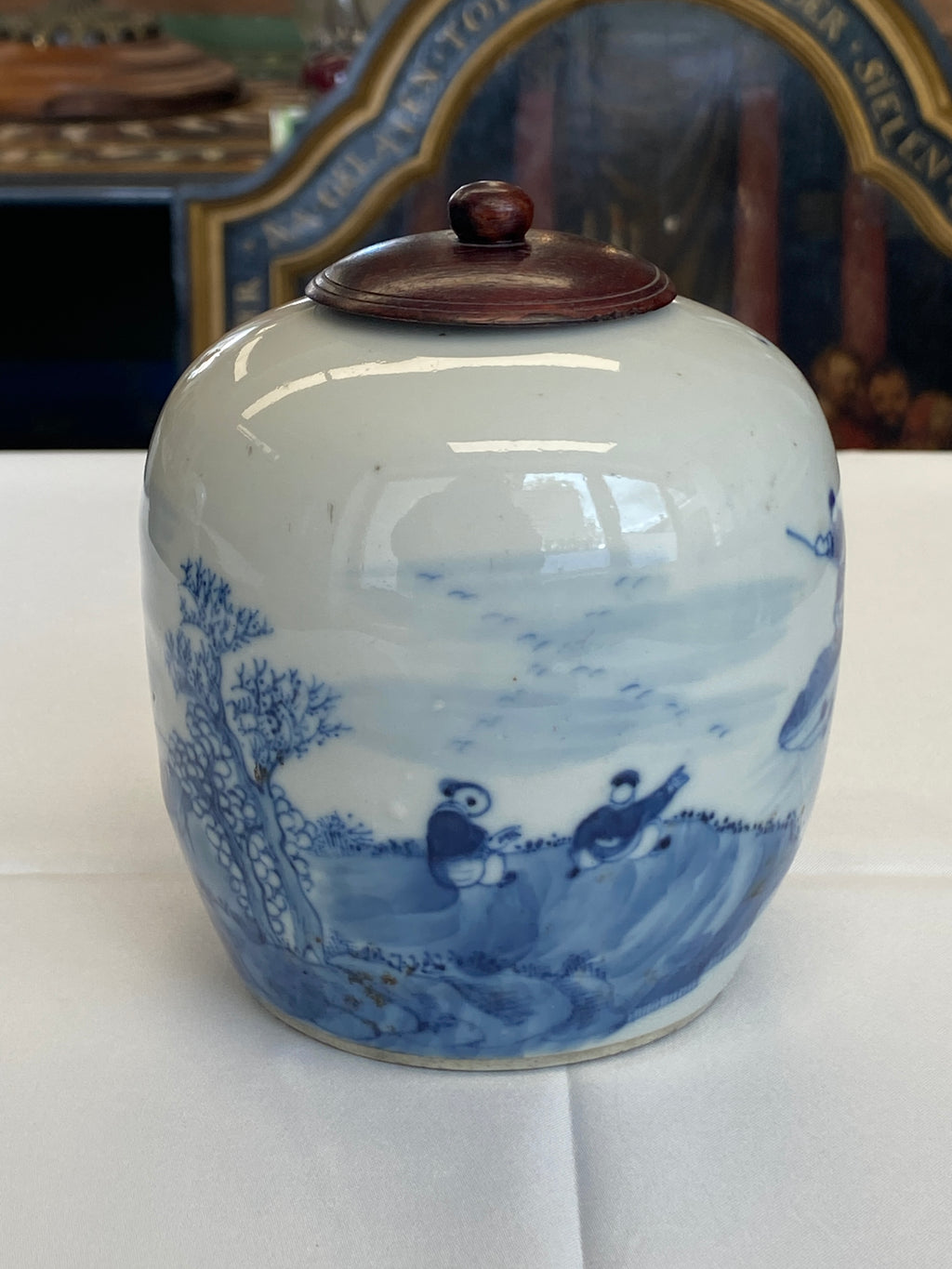 Chinesische Teedose, blau-weiß – Unterglasurmalerei, 19. Jahrhundert