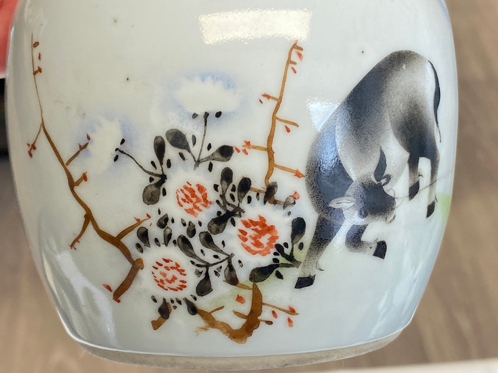 Chinesische Teedose, polychrom bemalt – Famille Rose, 20. Jahrhundert