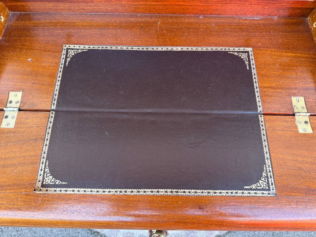 Damensekretär / Sekretär Wurzelnuss, Louis XV / Rokoko Stil, Zylinder-Rollverschluss, Bronzebeschläge (Stilmöbel, 20. Jh.)