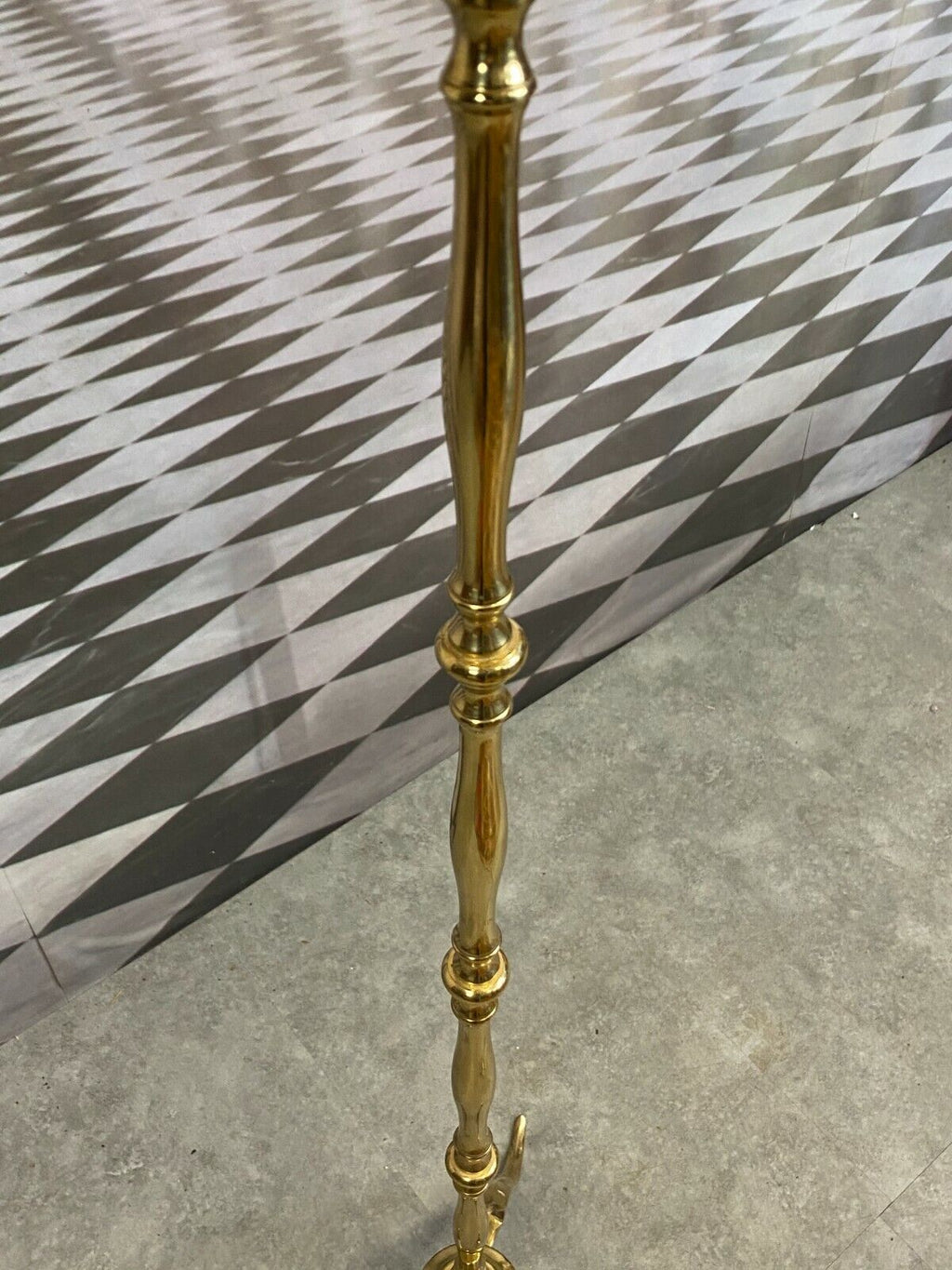 Bodenleuchte Lampe aus Messing nach antikem Vorbild Stehlampe 165cm hoch