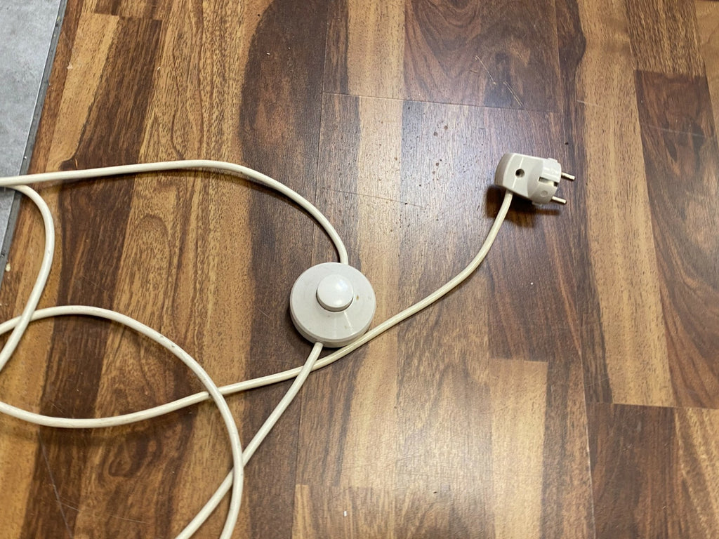 Bodenleuchte Lampe aus Messing nach antikem Vorbild Stehlampe 165cm hoch