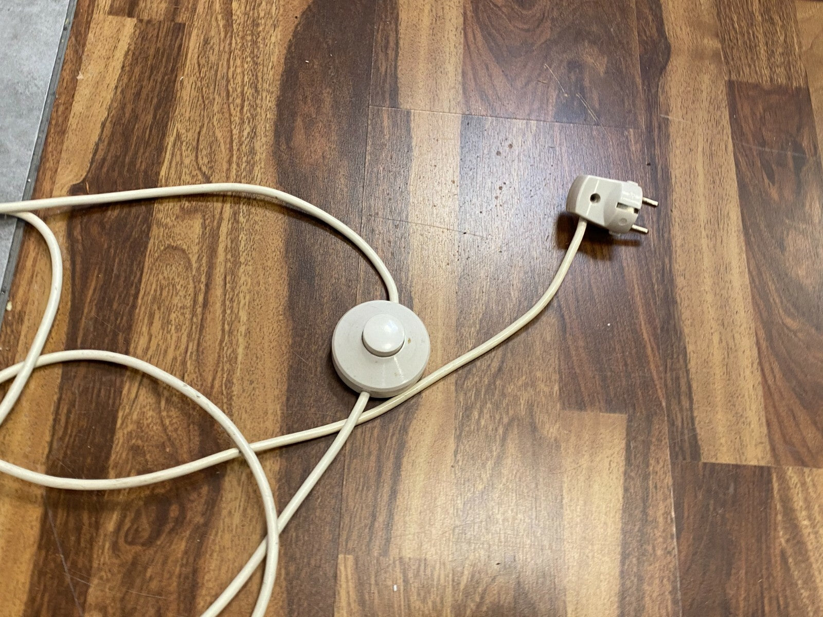 Bodenleuchte Lampe aus Messing nach antikem Vorbild Stehlampe 165cm hoch