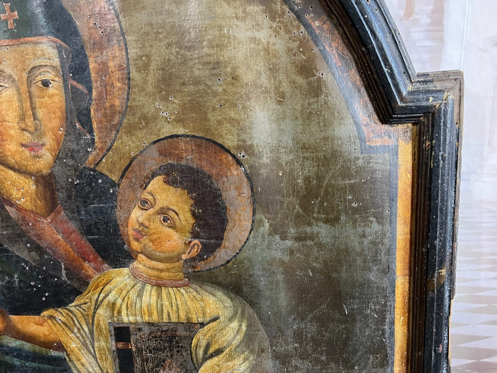 Antikes Ölgemälde Heilige Maria mit dem Jesuskind 17 tes Jh Altartafel 120x140cm