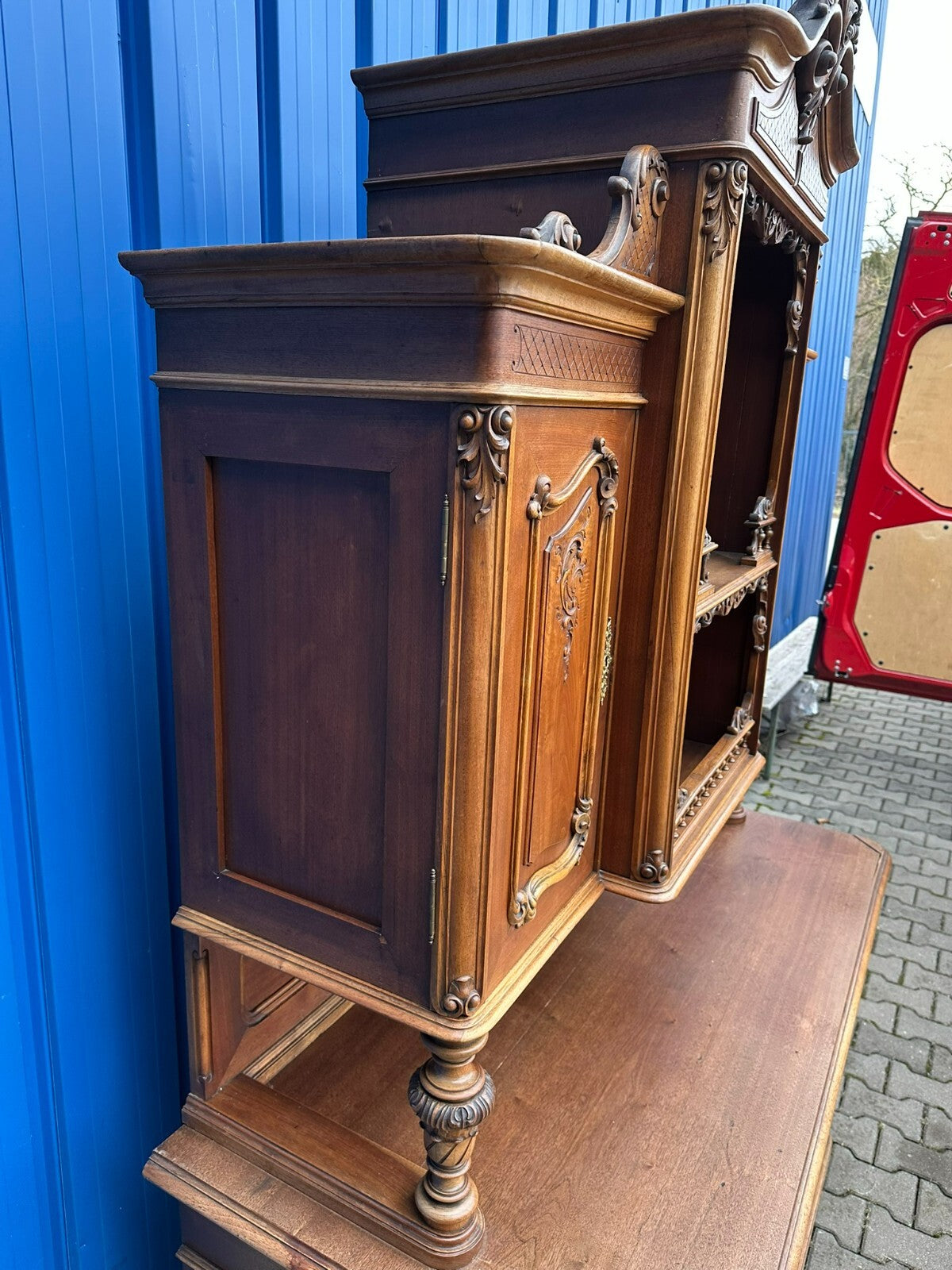 Neo Rokoko Buffet Schrank Kredenz Nussbaum um 1880 Dredner Barock Stil