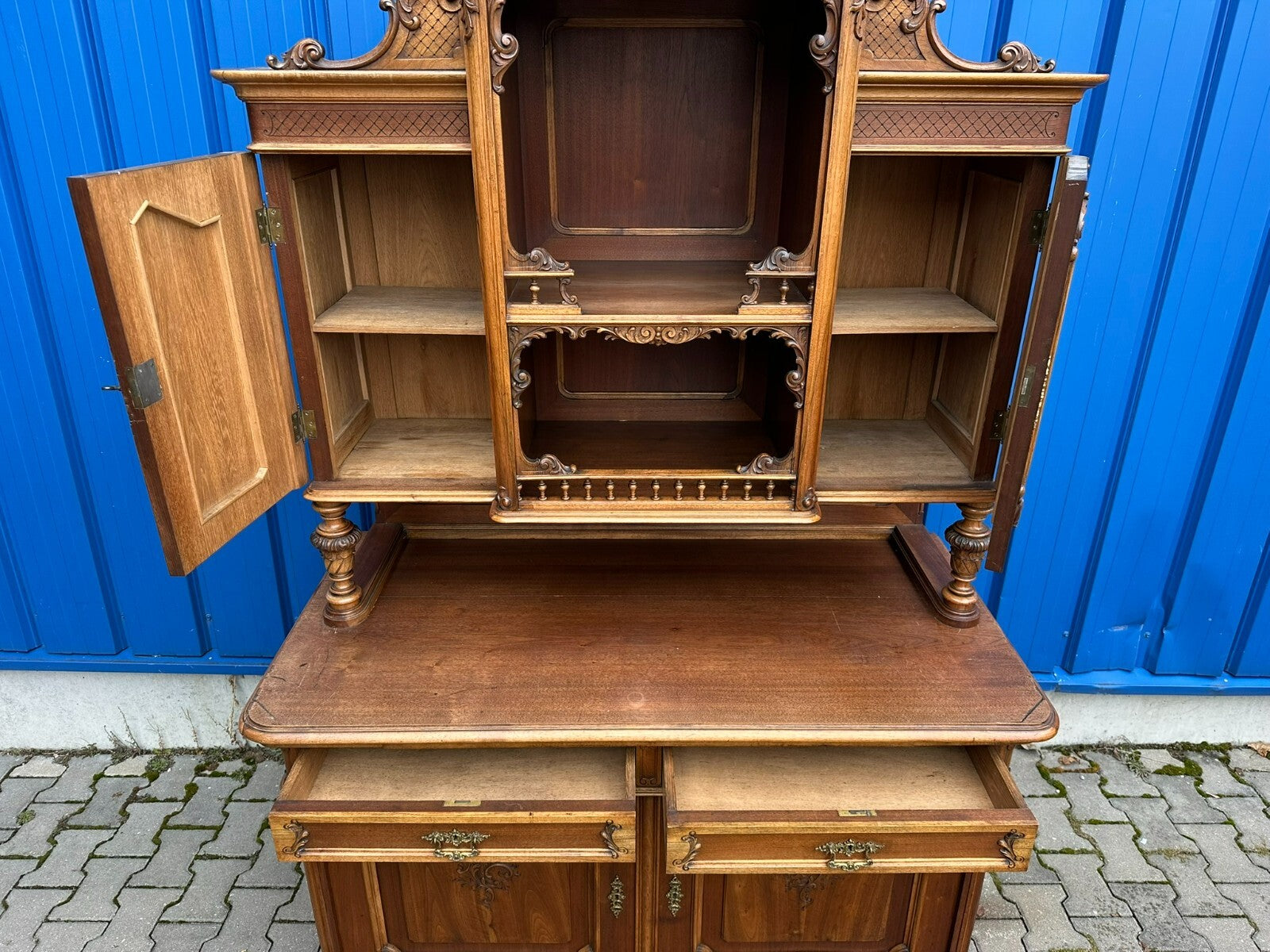 Neo Rokoko Buffet Schrank Kredenz Nussbaum um 1880 Dredner Barock Stil