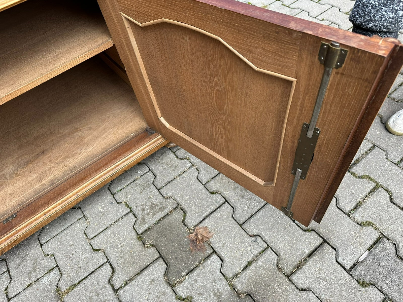 Neo Rokoko Buffet Schrank Kredenz Nussbaum um 1880 Dredner Barock Stil