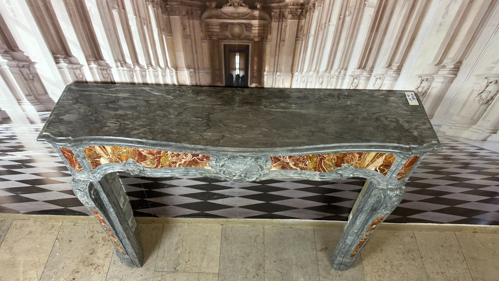 Antike Kaminumrandung Marmor Kamin um 1700 Barock Kamin Intarsien