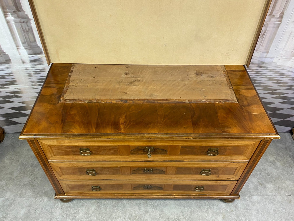 Barock Kommode Nussbaum um 1880 Holz massiv furniert antike Barockkommode