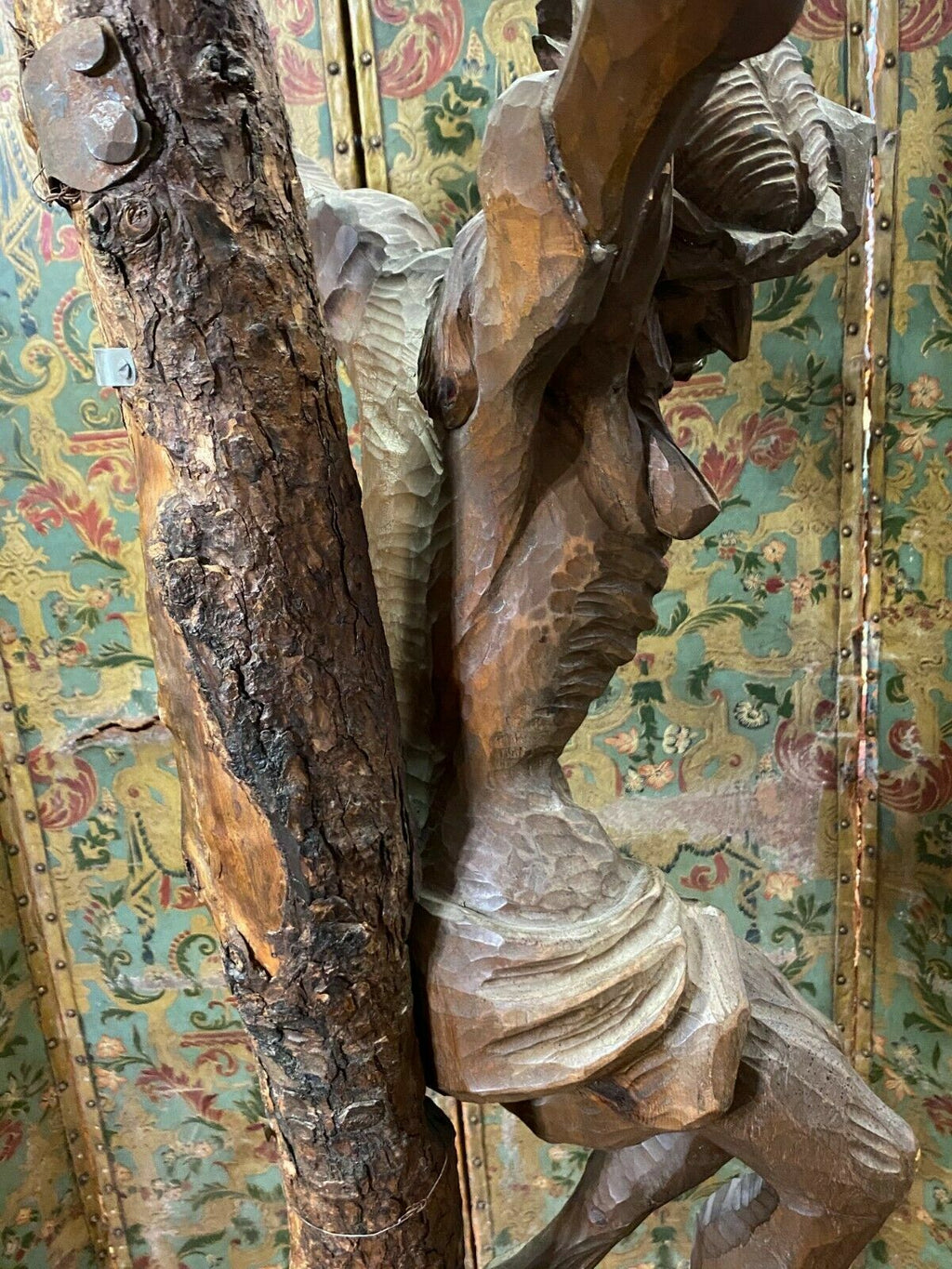 Monumentales Kruzifix Kreuz-Jesus Holz massiv 190cm Joseph Rifesser (1921-2020)