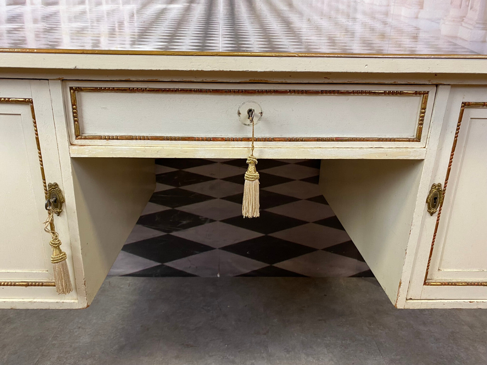 Louis Seize Schreibtisch Holz mit Glasplatte Stilmöbel 20 tes Jhdt