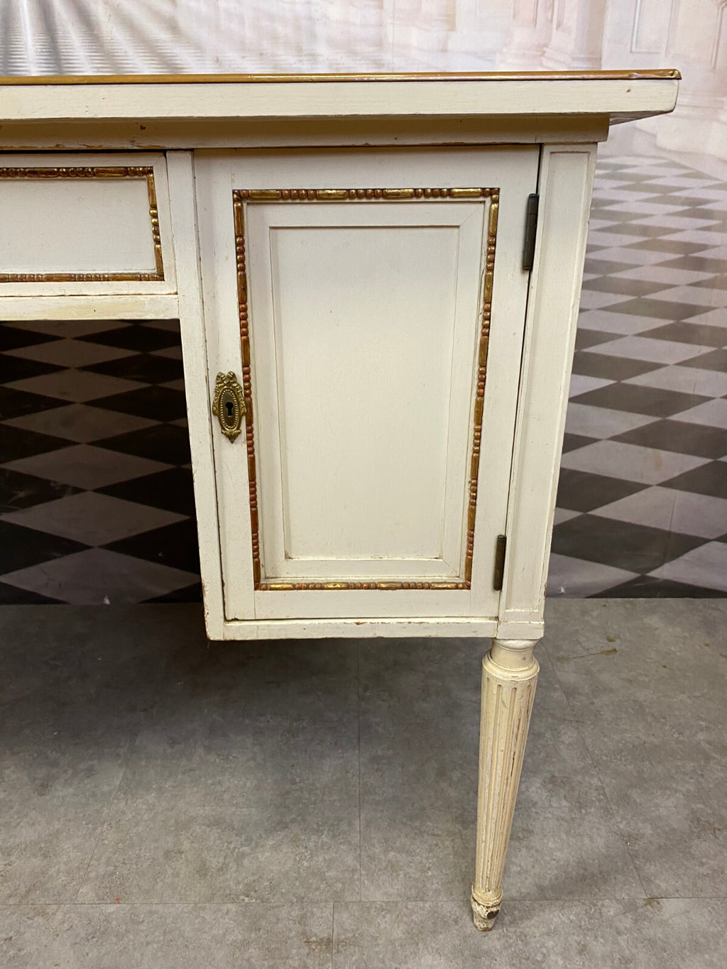 Louis Seize Schreibtisch Holz mit Glasplatte Stilmöbel 20 tes Jhdt