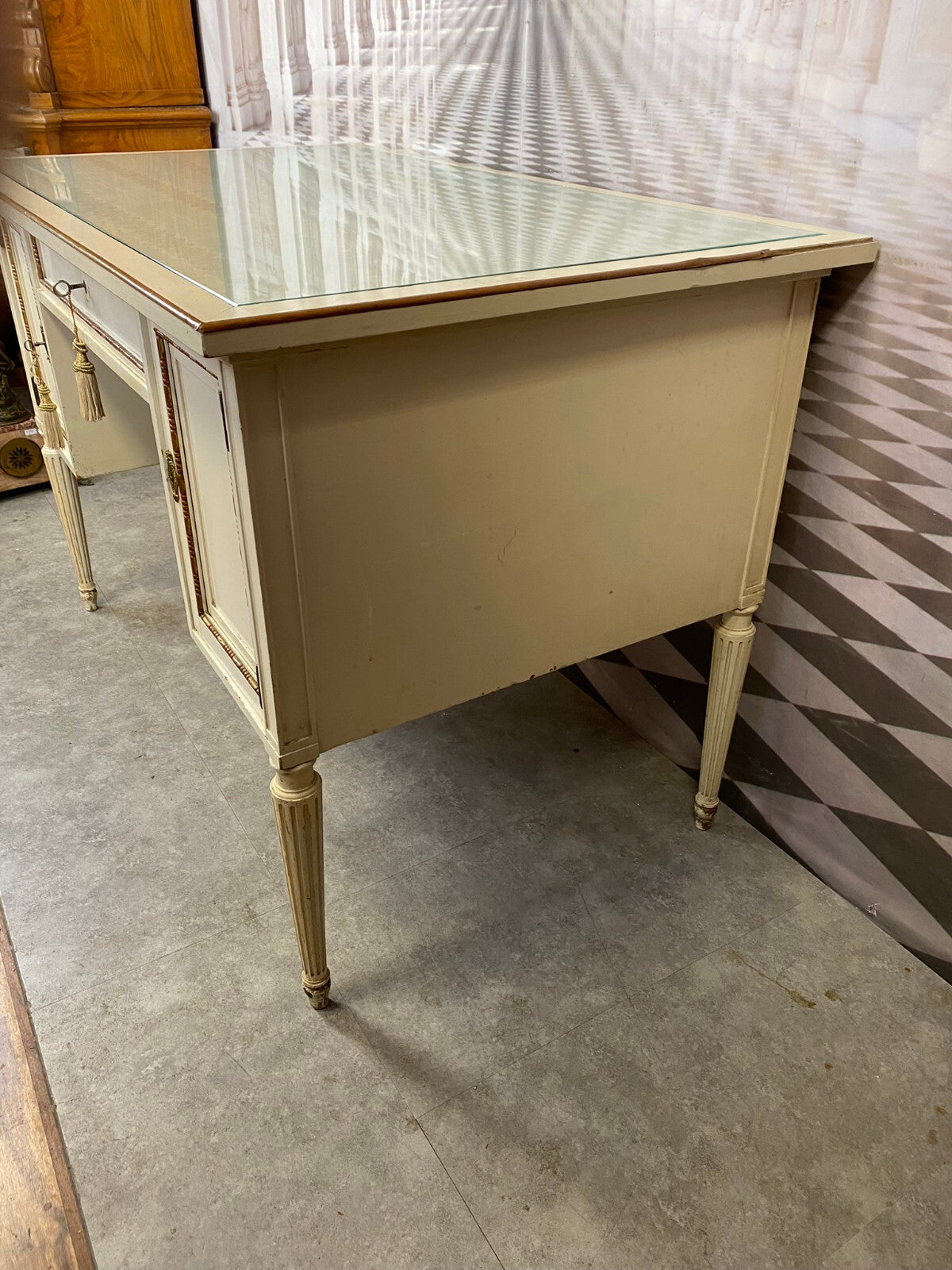 Louis Seize Schreibtisch Holz mit Glasplatte Stilmöbel 20 tes Jhdt