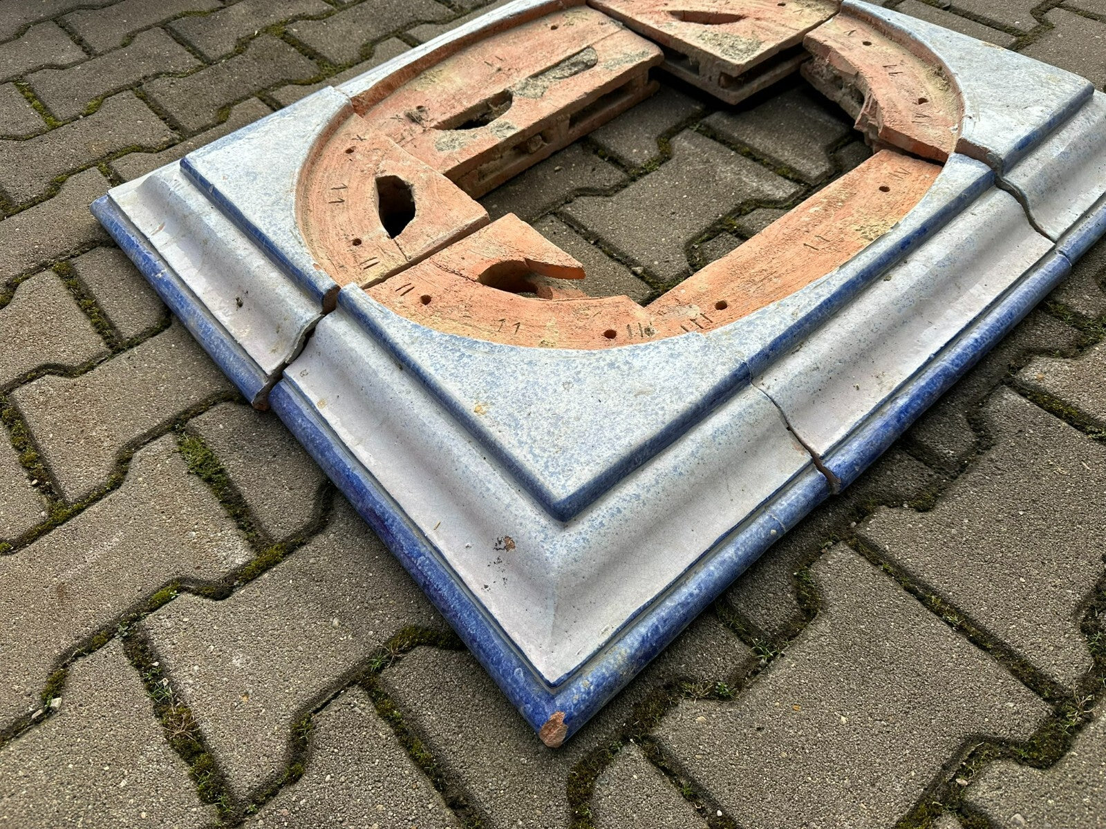 Grundofen Ofen Kachelofen in Historismus Stil Nymphen Betrieb mit Heizspirale