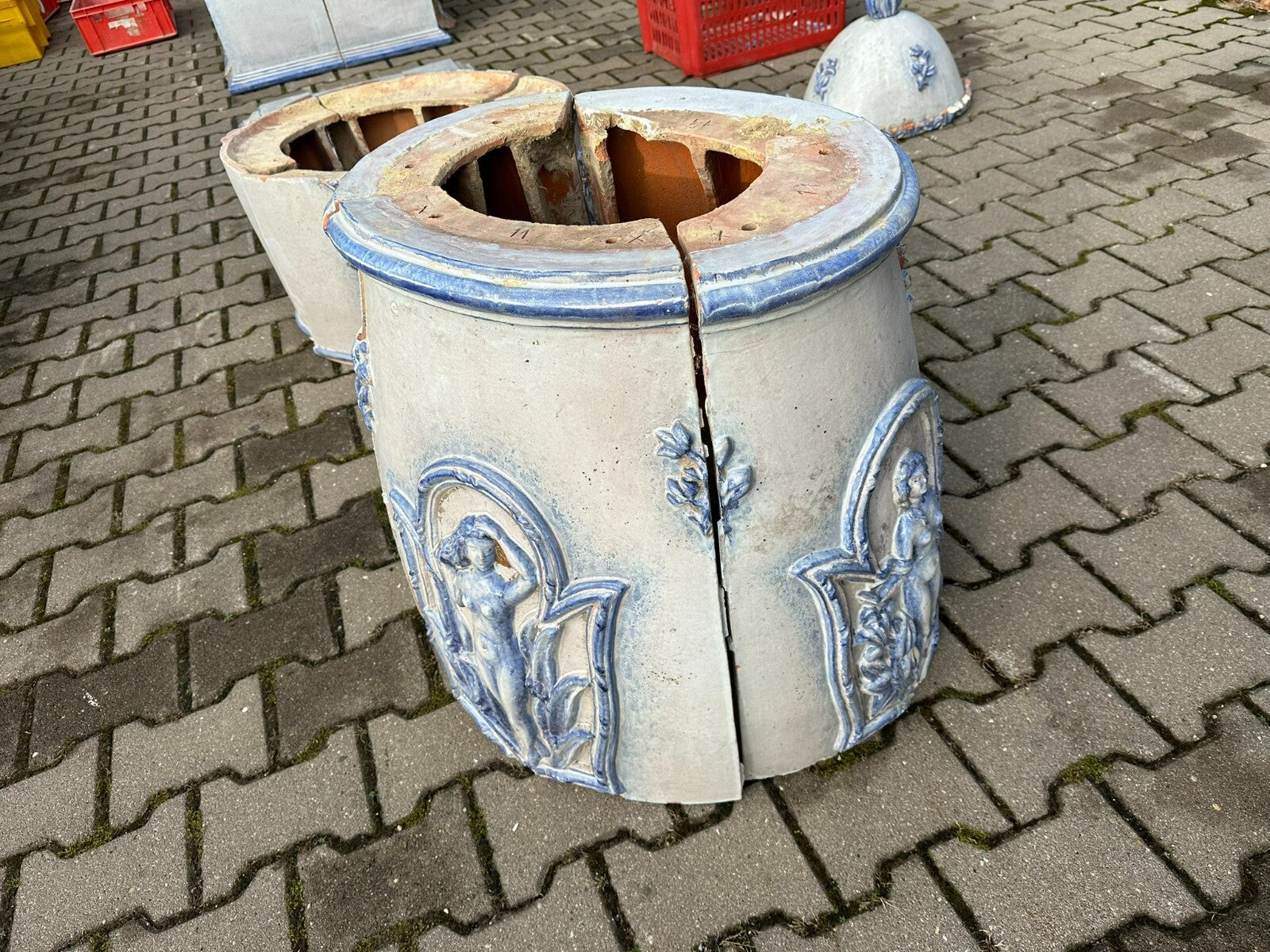 Grundofen Ofen Kachelofen in Historismus Stil Nymphen Betrieb mit Heizspirale