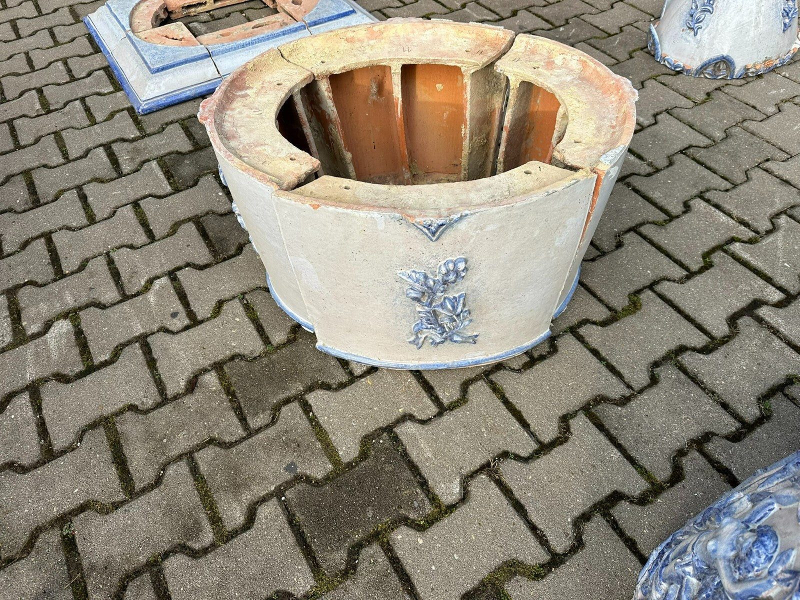 Grundofen Ofen Kachelofen in Historismus Stil Nymphen Betrieb mit Heizspirale
