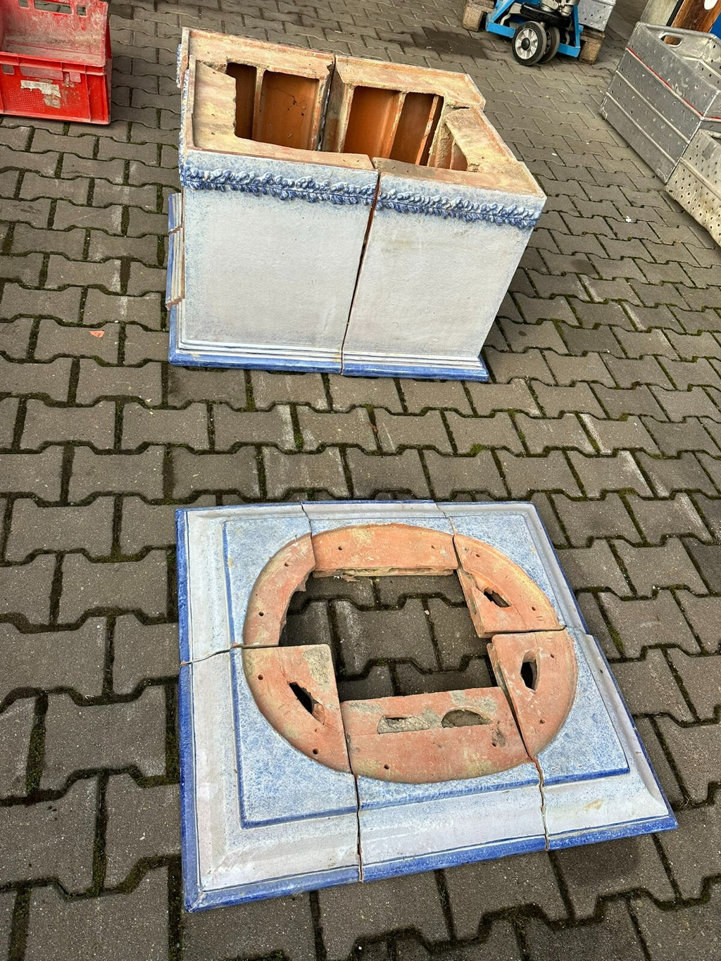 Grundofen Ofen Kachelofen in Historismus Stil Nymphen Betrieb mit Heizspirale