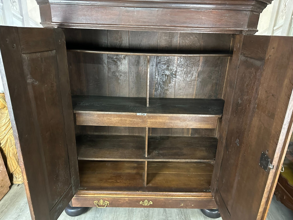 Antiker Barockschrank Louis Xv 18 tes Jhdt Eiche massiv Barock Schrank