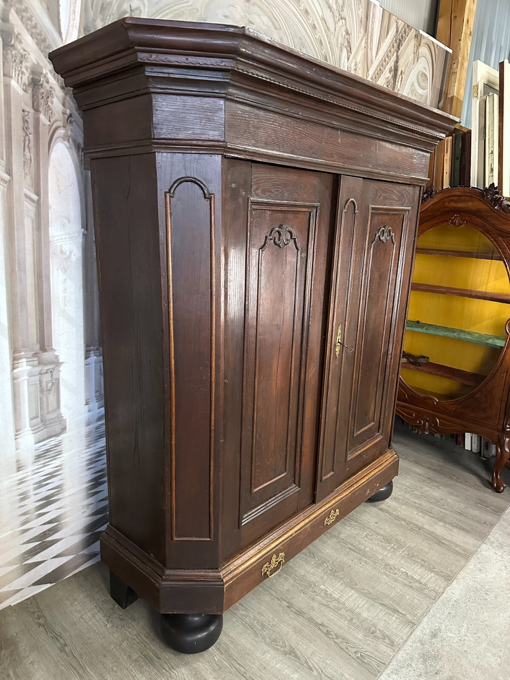 Antiker Barockschrank Louis Xv 18 tes Jhdt Eiche massiv Barock Schrank