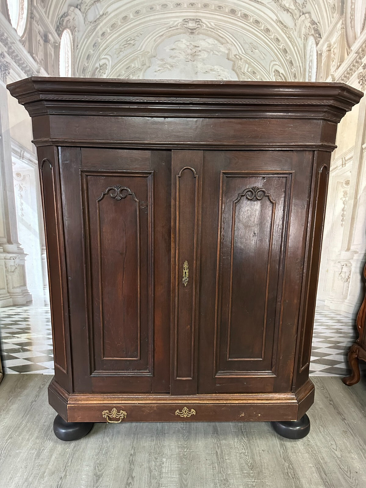 ANTIKER BAROCKSCHRANK LOUIS XV 18 TES JHDT EICHE MASSIV BAROCK SCHRANK