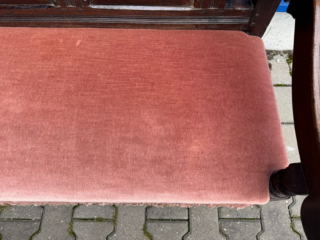 Massive Sitzbank aus Eiche England 18/19 tes Jhdt handgeschnitzt